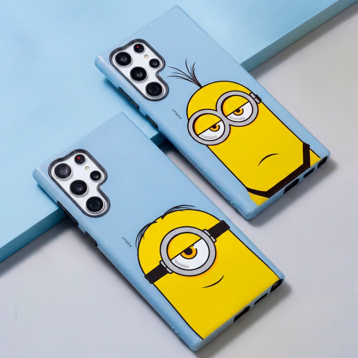 Funda Tough Minion Stuart – vista trasera con detalle de protección reforzada
